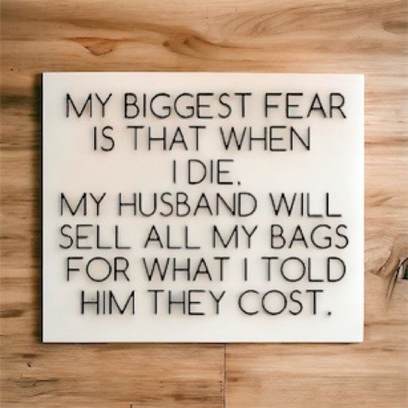 BAGS! CO-HOSTING MY 10th PARTY! Monday 4/01 @ 11:00 CST - Picture 15 of 15